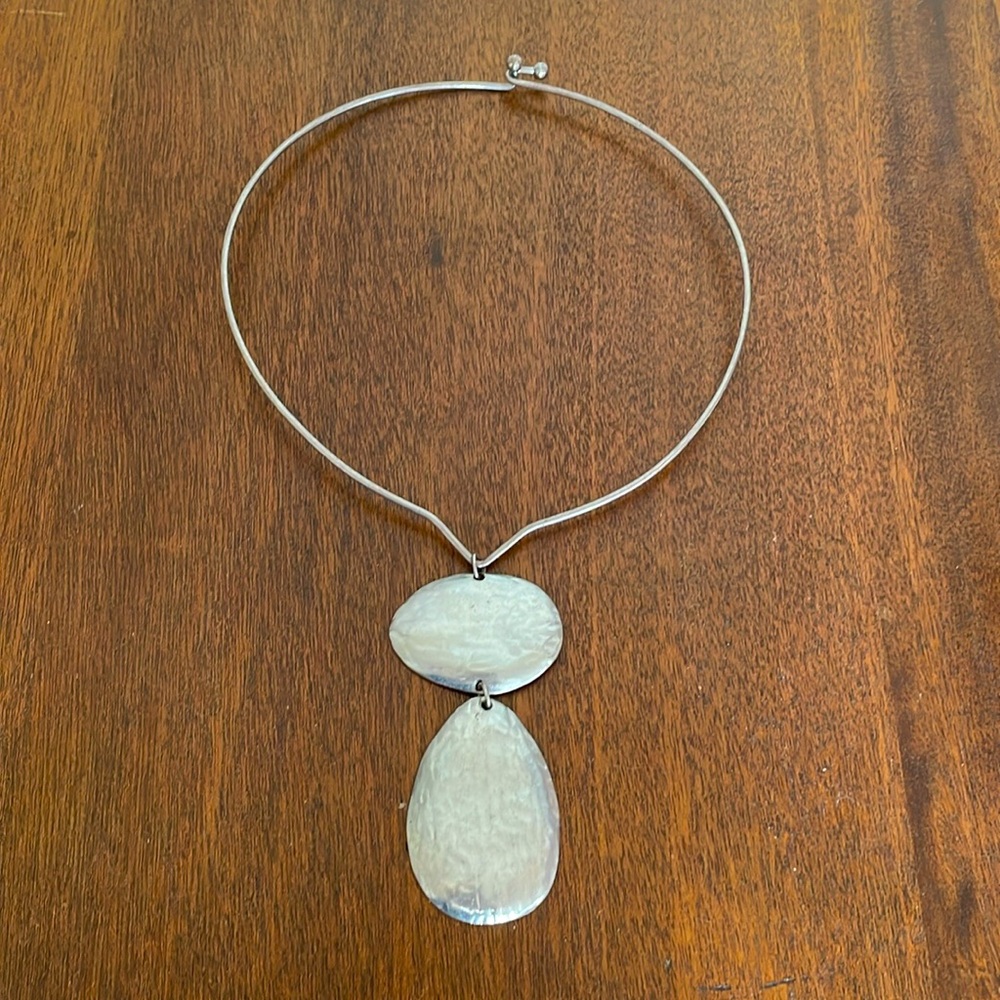 Modernist Silvertone Collar Necklace